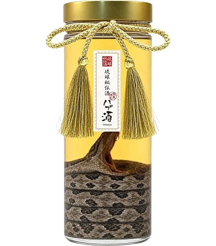 Amazon.co.jp: 【ハブ入り】 南都 琉球の酒 ハブ酒 (蛇入り) 1800ml